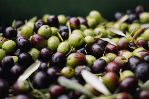 olives for a vegan picnic